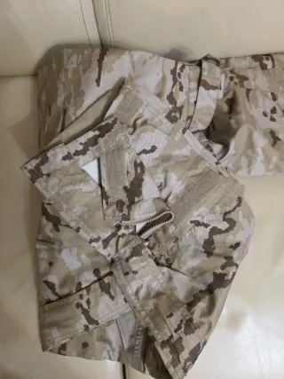Pantalón militar árido impermeable