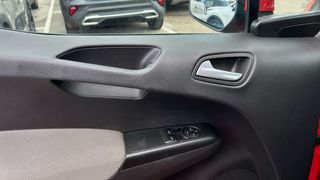 Ford Tourneo Courier 1.5TDCI 95PS TITANIUM 95 5P