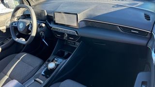 MG MG3 1.5 HEV STANDARD 195 5P