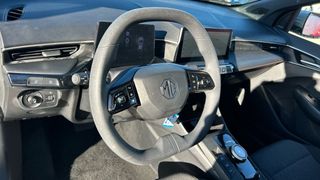 MG MG3 1.5 HEV STANDARD 195 5P