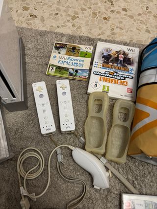 Consola Nintendo Wii Blanca + Juegos