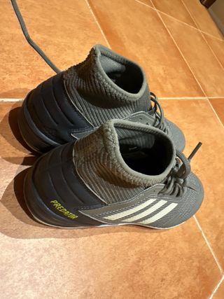 Adidas Predator Botines Fútbol Gris Dorado