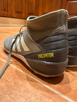 Adidas Predator Botines Fútbol Gris Dorado
