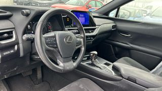 Lexus UX 2.0 250H BUSINESS AUTO 184 5P