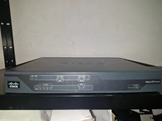 Router Cisco 887VA