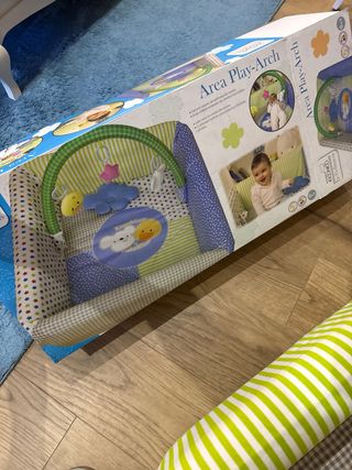 Area de juegos y gimnasio para bebé