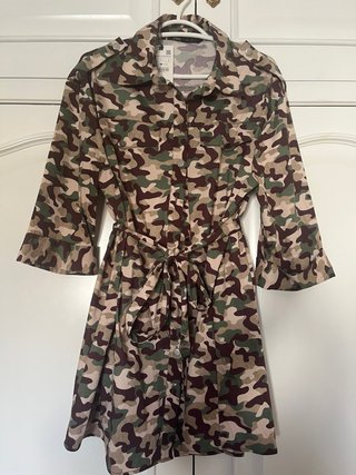 Vestido Zara Camuflaje Nuevo Talla L con etiqueta
