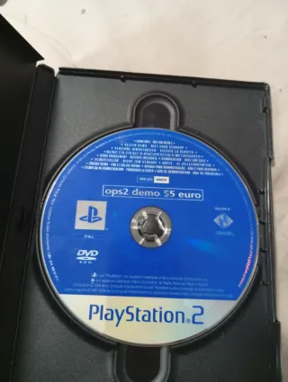 PlayStation 2 - Mercenarios Revista Oficial