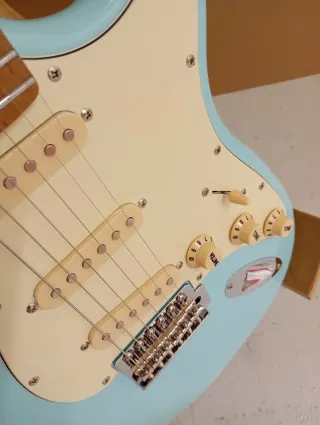 Guitarra Eléctrica Jet JS300 Sonic Blue