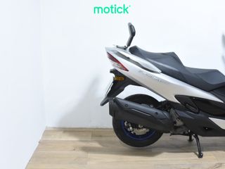 SUZUKI BURGMAN 400