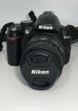 Cámara Nikon D3000 Reflex Negra