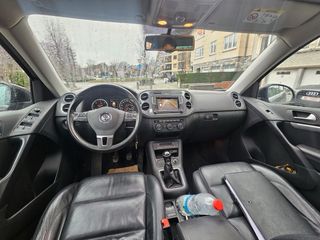 Volkswagen Tiguan r line