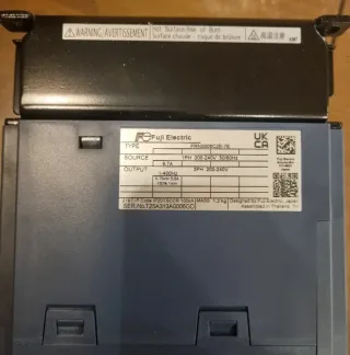 Inverter Fuji Electric FRN0006C2E-7E