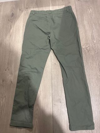 Pantalones chinos verdes