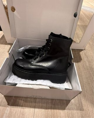 Stivali neri vera pelle nuovi