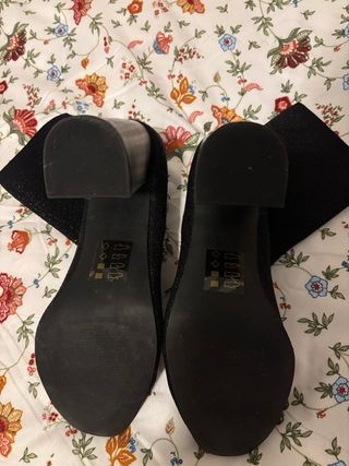 Botines negros con brillo