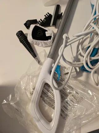 Escoba de vapor Polti SV205 nueva