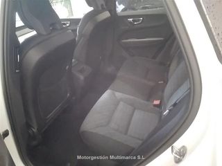 VOLVO XC60 2.0 B4 D Core Auto