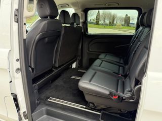 Mercedes-Benz Vito 124CDI AT 176kW Tourer Select Compacta