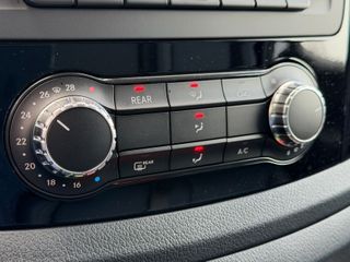 Mercedes-Benz Vito 124CDI AT 176kW Tourer Select Compacta