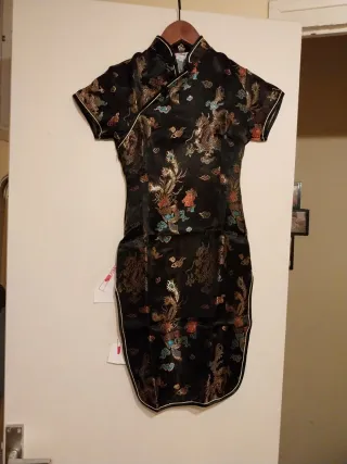 Vestido oriental dragones talla 8/10 años