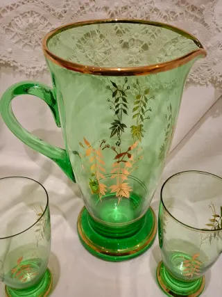Juego Jarra y Vasos Vidrio Verde Dorado