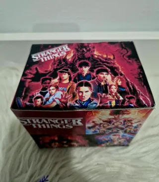 Caneca Stranger Things