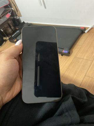 iPhone 16 Pro Max 512GB Dorado Usado 8 Meses