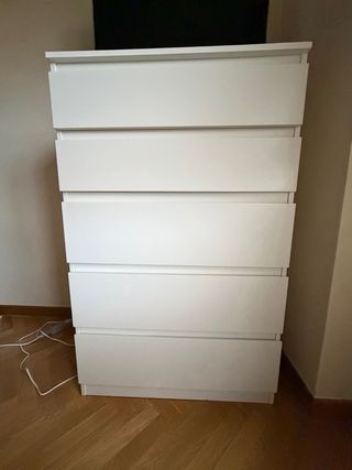 Cómoda Kullen 5 cajones blanca