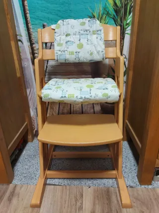 Trona evolutiva de madera para bebé