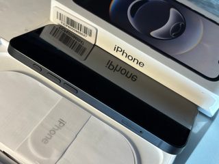 iPhone 16e Negro Nuevo