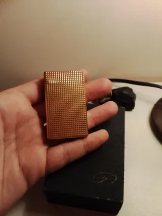 S.T. Dupont Encendedor Dorado