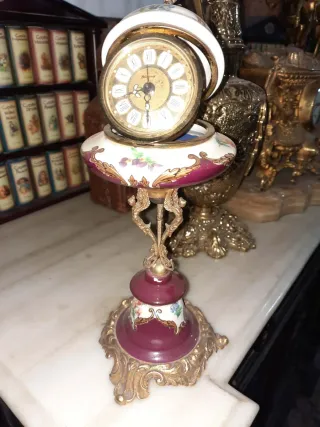 Reloj antiguo bronce cerámica Limoges funcionando