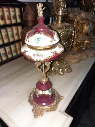 Reloj antiguo bronce cerámica Limoges funcionando