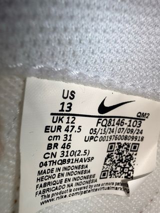 Zapatillas Nike Blancas 47,5 (13) y Doradas