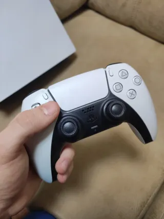 Consola PS5 + Mando DualSense Blanco