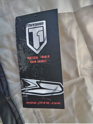 Chaqueta Jitsie Trial Impermeable Transparente