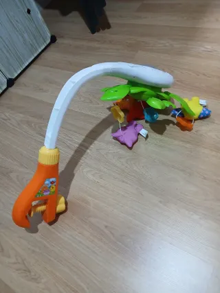 Móvil musical con luz para cuna