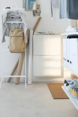 Mueble NUEVO SIN ABRIR IKEA TRONES