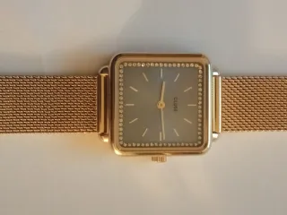 Reloj Cluse La Tetragone Mujer Malla Dorada