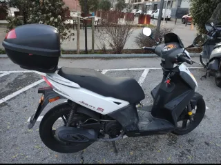 KYMCO Agility City 125cc 2010 Scooter