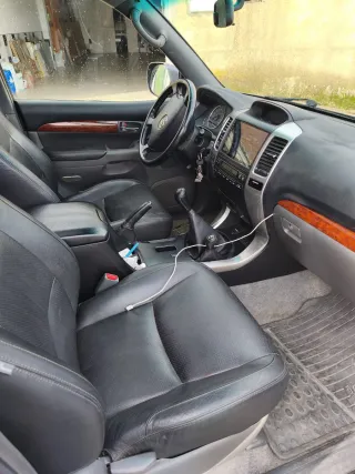 Toyota Land Cruiser 2005