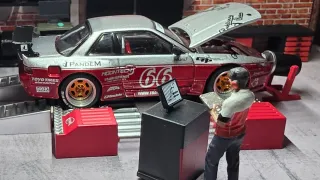 Maqueta Mazda Nissan Silvia s13 pandem  1:64