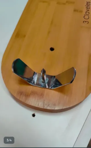 Jamonero basculante 3 Claveles