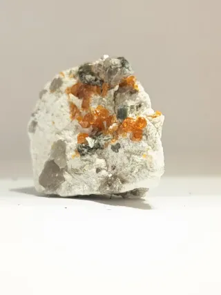 Granada mineral