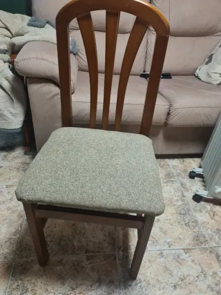 4 Sillas de Comedor Madera y Tela