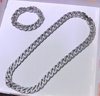 Collar y pulsera cubana plateada