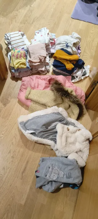 Regalo dos bolsas de Ropa bebé niña 2 años