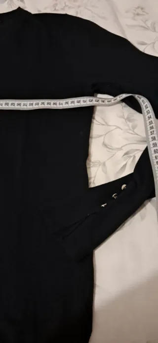 Jersey Zara Azul Marino Talla L muy poco uso