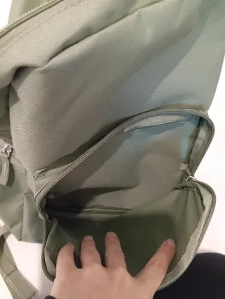 Mochila Nike 16L. Nueva. Oportunidad. Con etiqueta